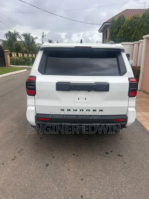 2025 Toyota 4-Runner TRD Off-Road 4WD (2.4L Turbo) - White - 1