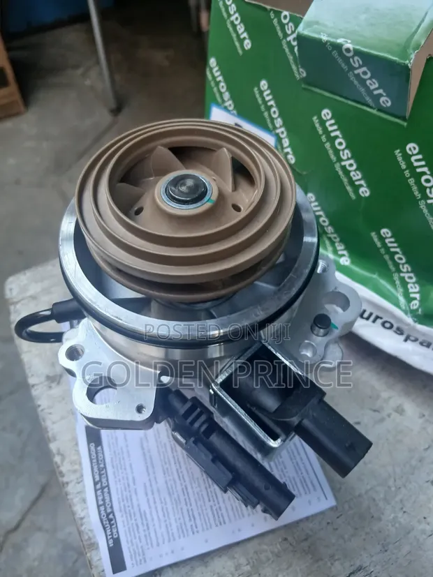 Brand New Range Rover V6 Water Pump - 1