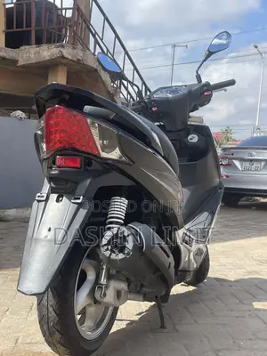 SYM Symnh 2025 Black Scooter