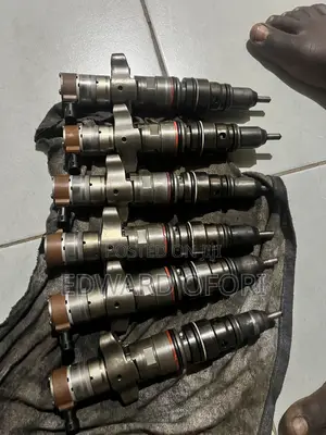 Used Cat C7 Engine Injectors (Set of 6)