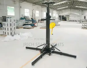 6m Heavy-Duty Crank-Up Lighting Stand (2600lb)