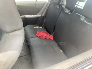 Toyota Yaris Base Hatchback 2010 Gray