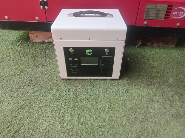 NEO_EARTH 1000W Portable Power Station - 1