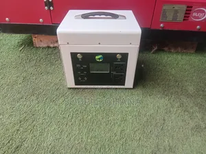 NEO_EARTH 1000W Portable Power Station