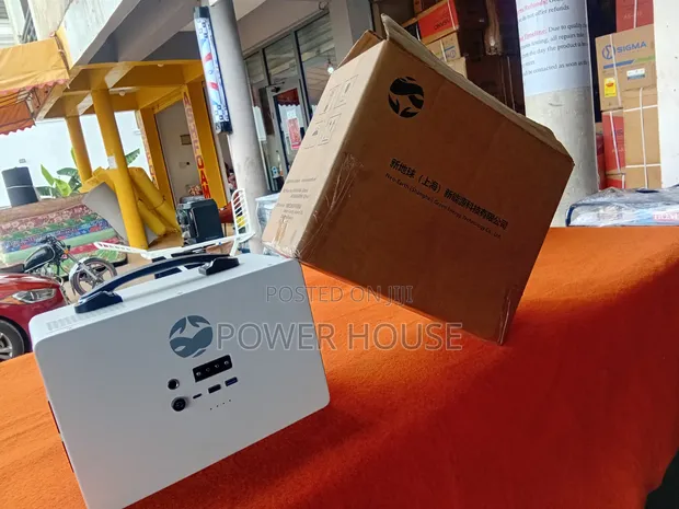 Neo Earth 300W Portable Power Station - 1