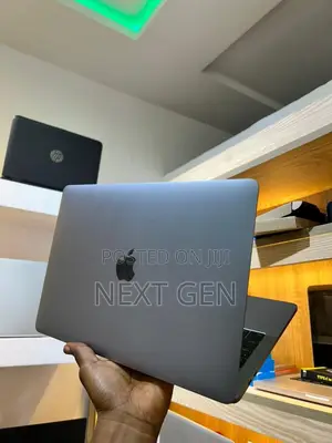Apple MacBook Pro 2017 16GB RAM, 512GB SSD