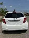 Toyota Vitz 2011 White - 2