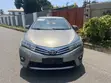 Toyota Corolla 2016 Gold - 3