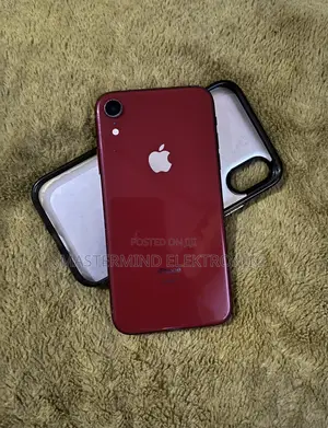 Apple iPhone XR 64GB Red