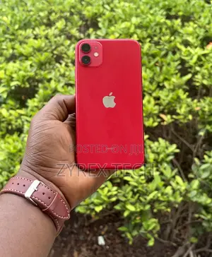 Apple iPhone 11 64GB Red