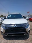 Mitsubishi Outlander 2020 White - 1