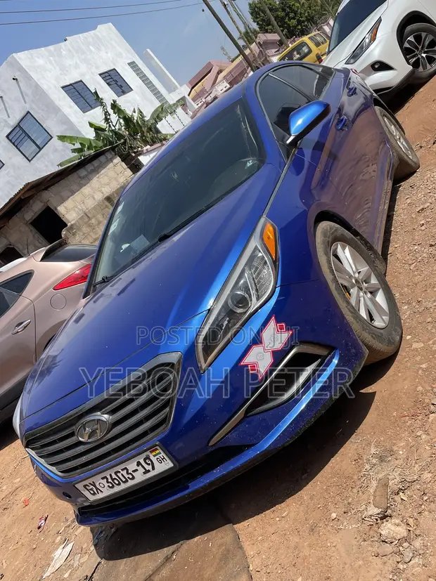 Hyundai Sonata 2017 Blue - 1