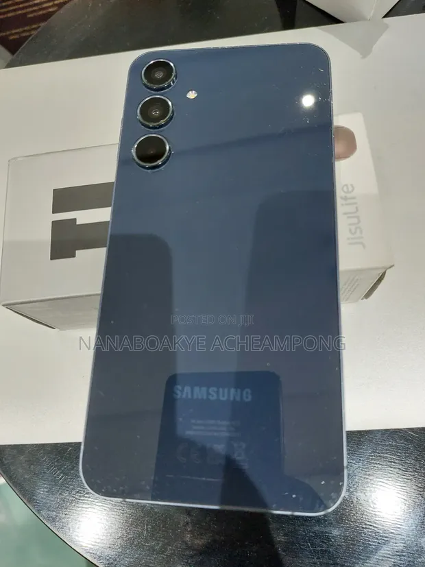 Samsung Galaxy A55 128GB - 1