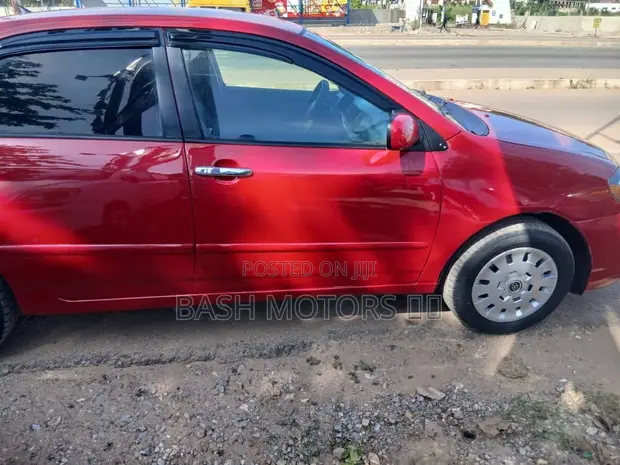 Toyota Corolla 2007 Red - 1