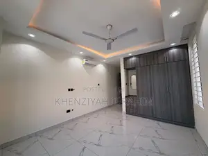 2 Bedroom Apartment for Rent in Lakeside Estate
