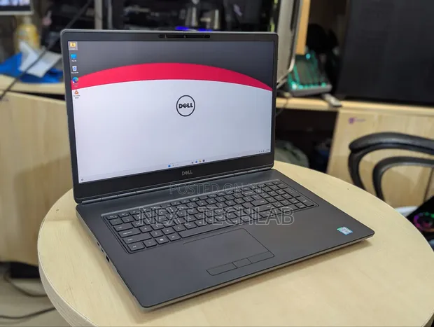 Dell Precision 7750 Laptop - 1