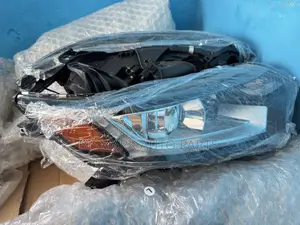 Mitsubishi Outlander Headlight (2016-2021)