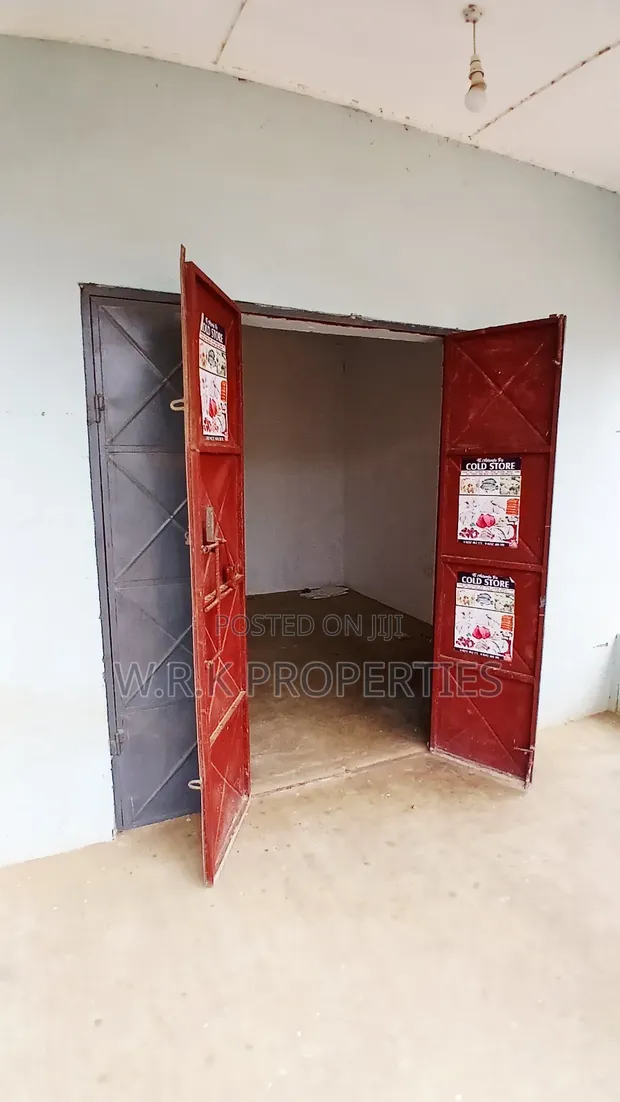 Shop for Rent in Koforidua - 1