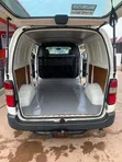 Toyota HiAce 2011 Double Door - 3