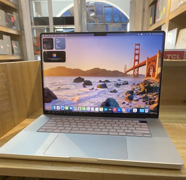 Apple MacBook Pro 2021 M1 Pro 16GB RAM 512GB SSD - 1