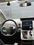 Toyota Voxy V 4WD 7-Seater 2012 - 4