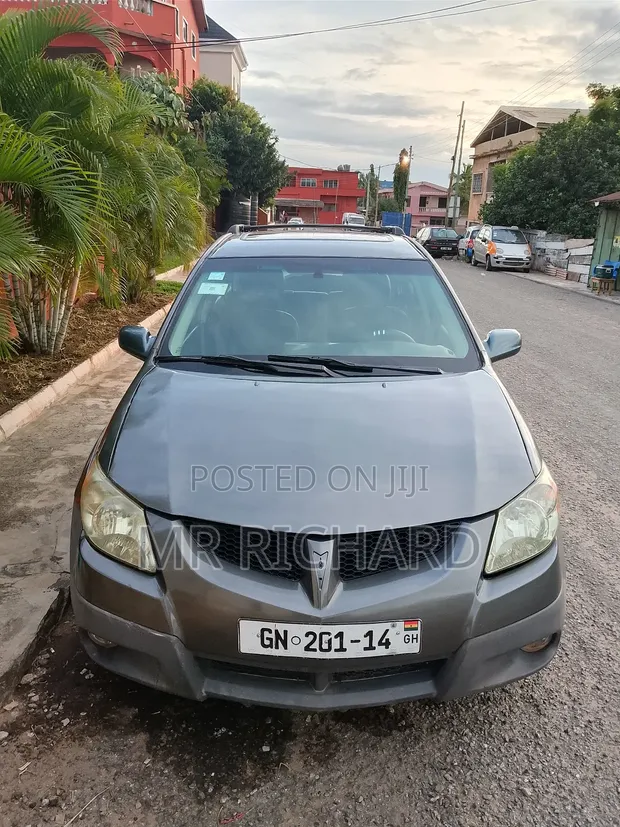 Pontiac Vibe 2005 Gray - 1