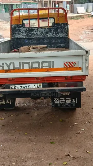 Hyundai Mighty 1 Truck