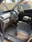 Toyota Voxy V 2WD 7-Seater 2013 Black - 4