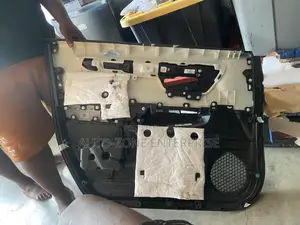 Honda CR-V 2023-2026 Door Card
