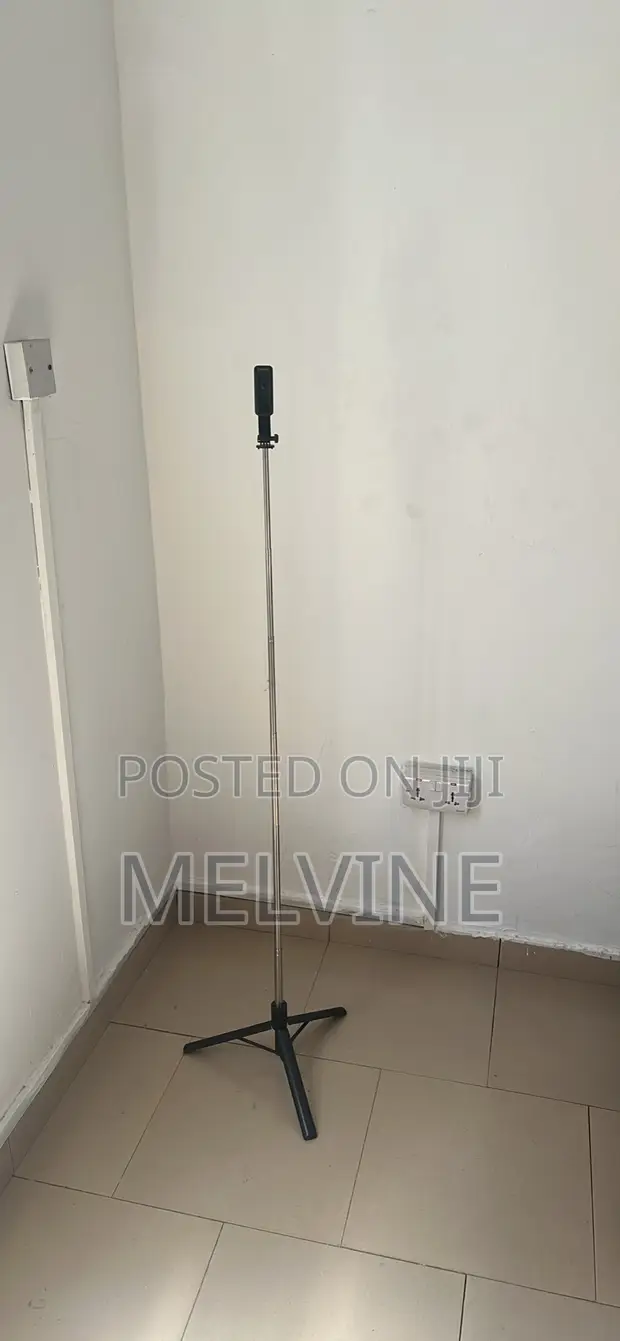 S6 Selfie Stick Tripod - 1