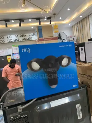 Ring Floodlight Cam Plus - Outdoor Security Camera