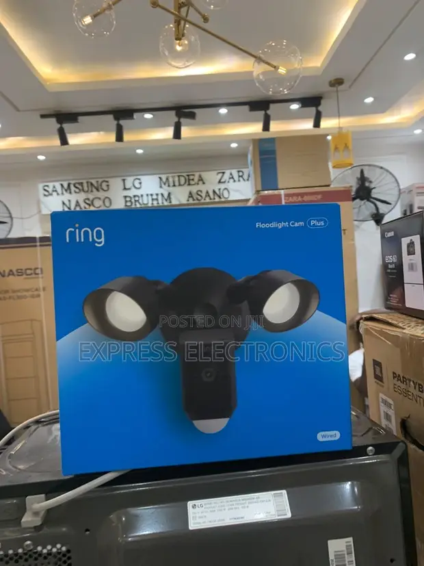 Ring Floodlight Cam Plus - Quality Sleek Ring - 1