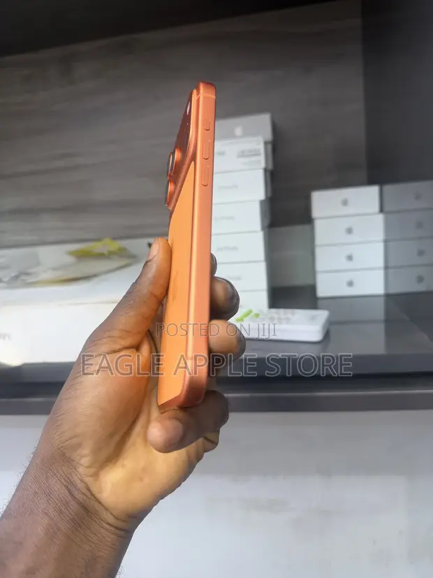 Apple iPhone 17 Pro Max 512GB Orange (Used) - 1