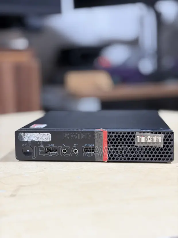 Lenovo ThinkCentre M715q Mini Desktop PC - 1