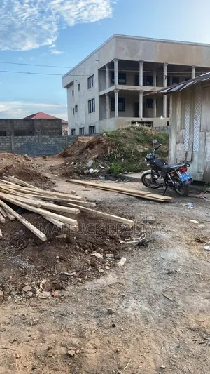 Half Plot at Lakeside Community 9