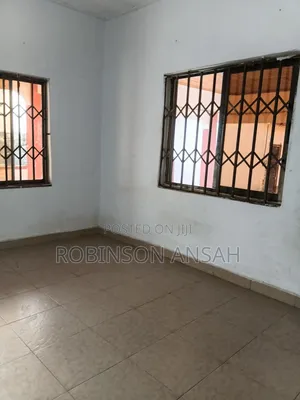 Furnished 1-Bedroom Apartment for Rent in Apatrapapa Pokukrom, Atwima Mponua