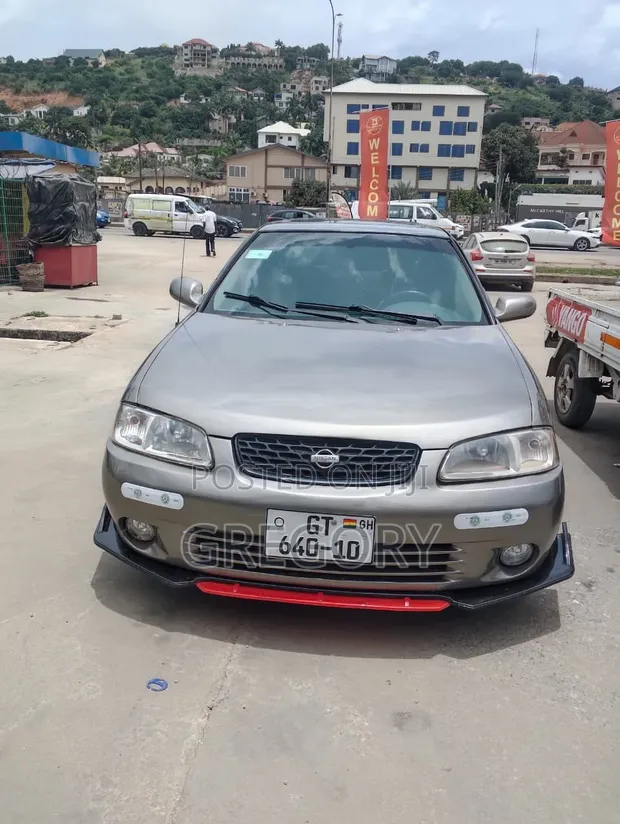 Nissan Sentra SE 2001 Beige - 1