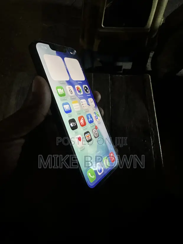 Apple iPhone 13 128GB Green - 1