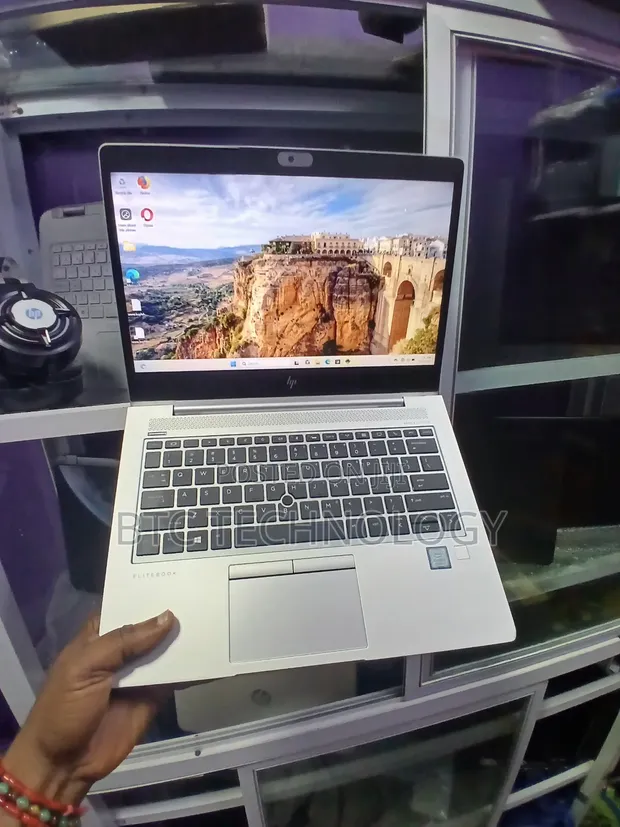 HP EliteBook 830 G6 Laptop - 16GB RAM, 512GB SSD - 1