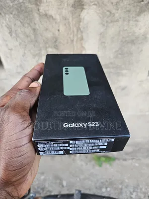 New Samsung Galaxy S23 128GB Green