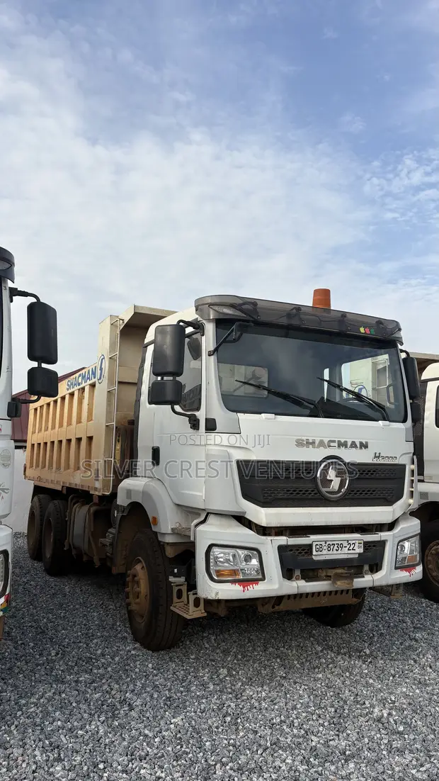 Shacman H3000 2022 White Dump Truck - 1