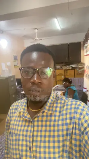 Human Resources CV - Bachelor's Degree Holder