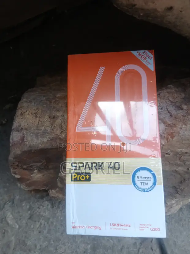 New Tecno Spark 40 Pro+ 256GB Black - 1