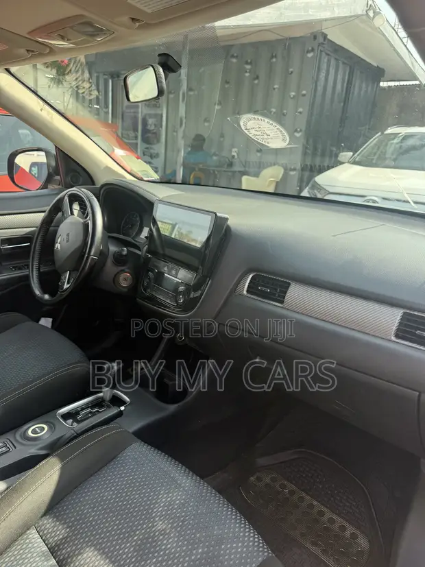 Mitsubishi Outlander SE AWC 2017 Black - 1
