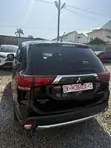 Mitsubishi Outlander SE AWC 2017 Black - 2
