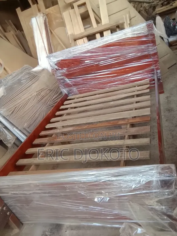 Panel Bed 54x75 Inches - 1