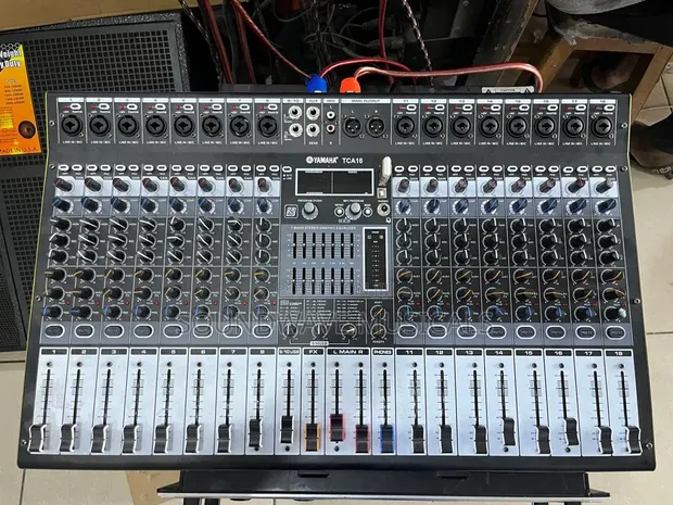 Yamaha TCA16 Powered Mixer (18 Channel) - 1