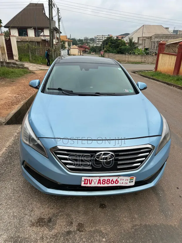 Hyundai Sonata 2015 Blue - 1