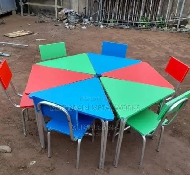 Hexagonal Table and Chairs for KG - 1