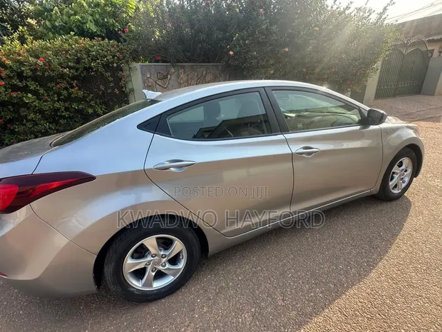 2015 Hyundai Elantra Limited Sedan - 1